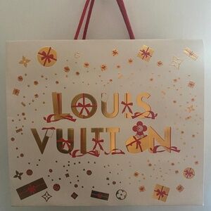 LOUIS VUITTON 2023 Holiday Christmas Paper Gift/Shopping Bag 13H X 16W x 6D